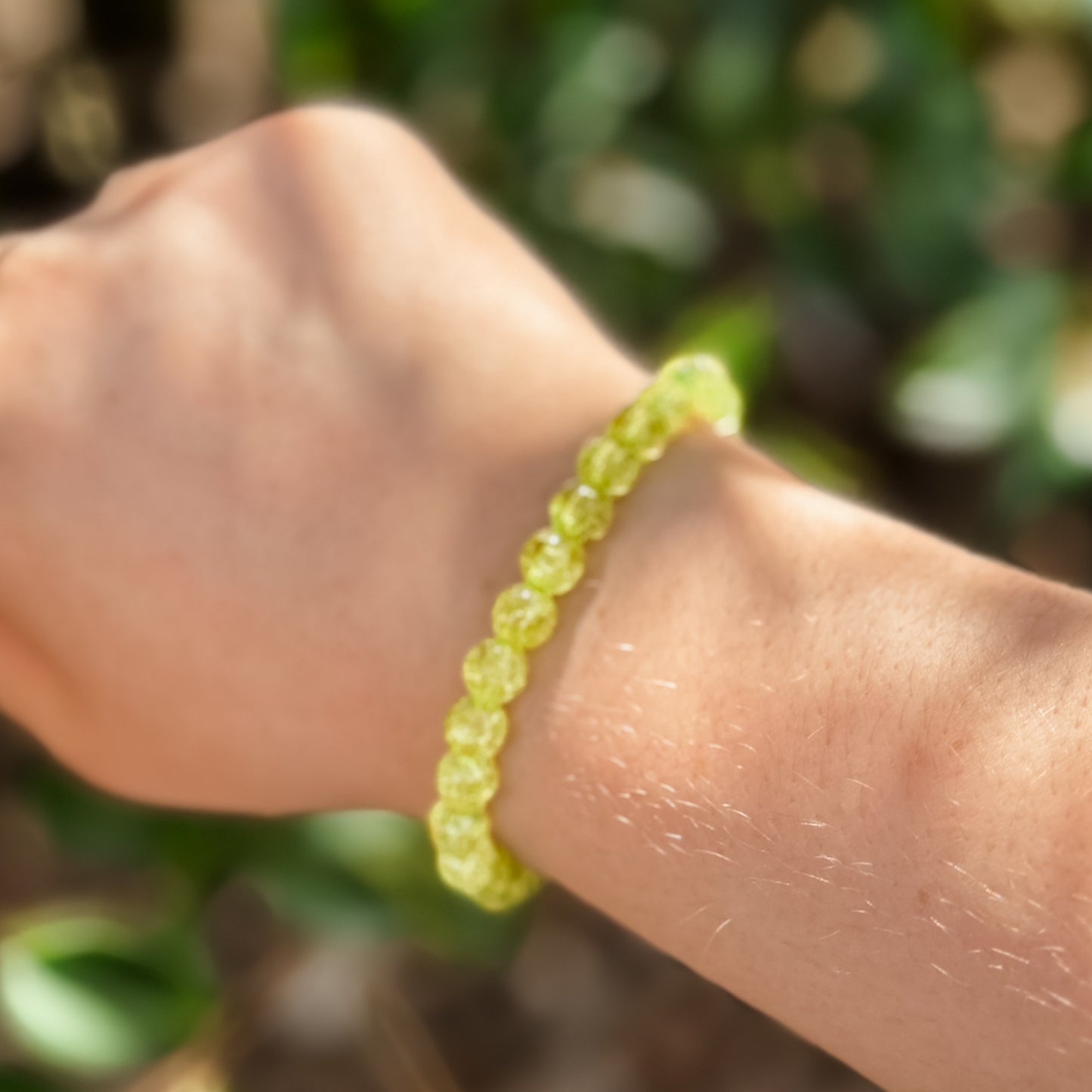 Green Crackle Beaded Bracelet