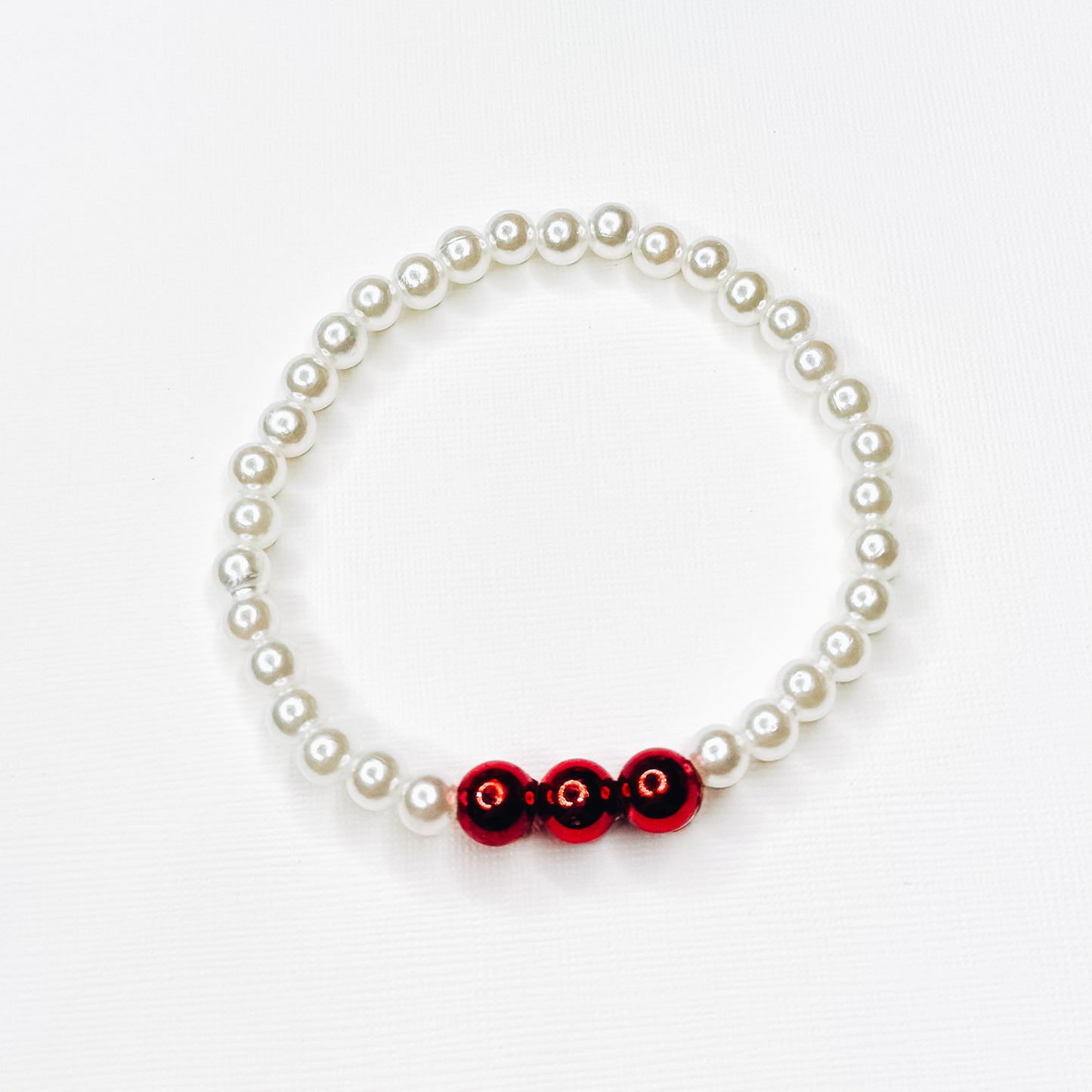 Pearl & Red Beaded Holiday Bracelet