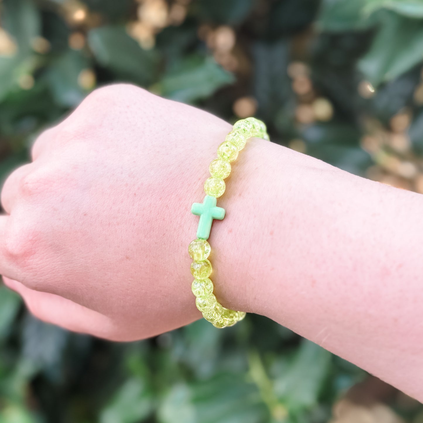 Green Crackle Beaded Cross Bracelet