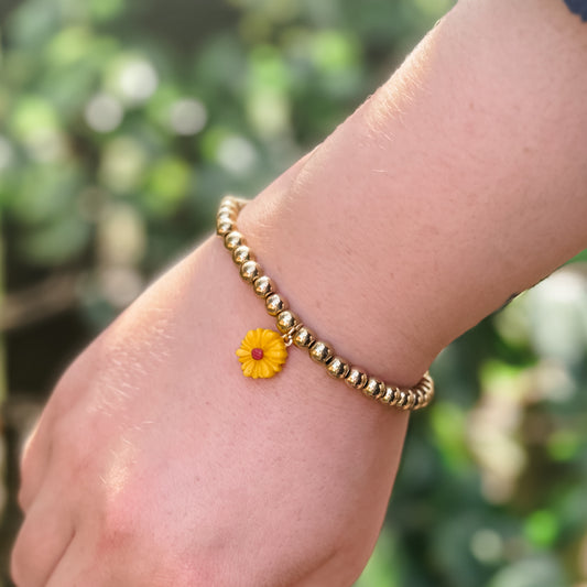 Yellow Flower Charm Gold Beaded Bracelet