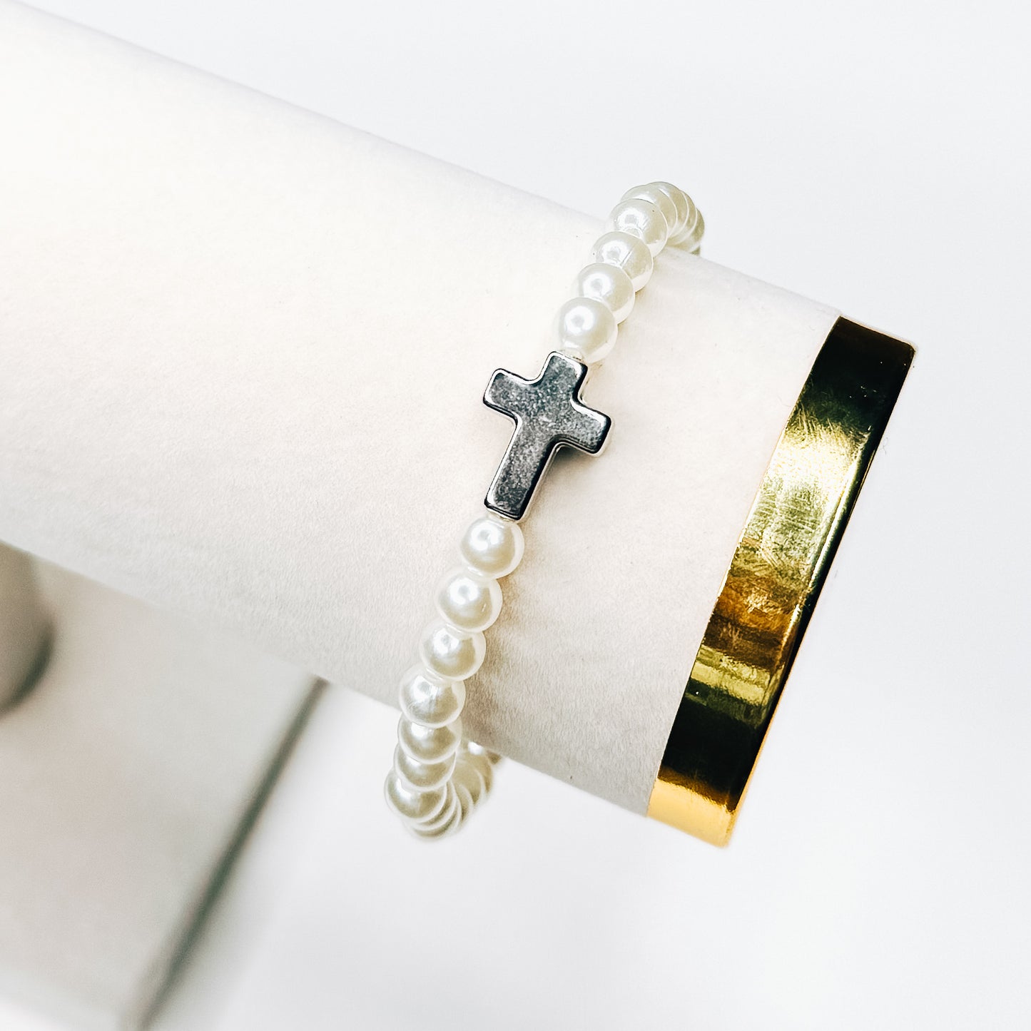 Silver Cross Pearl Bracelet