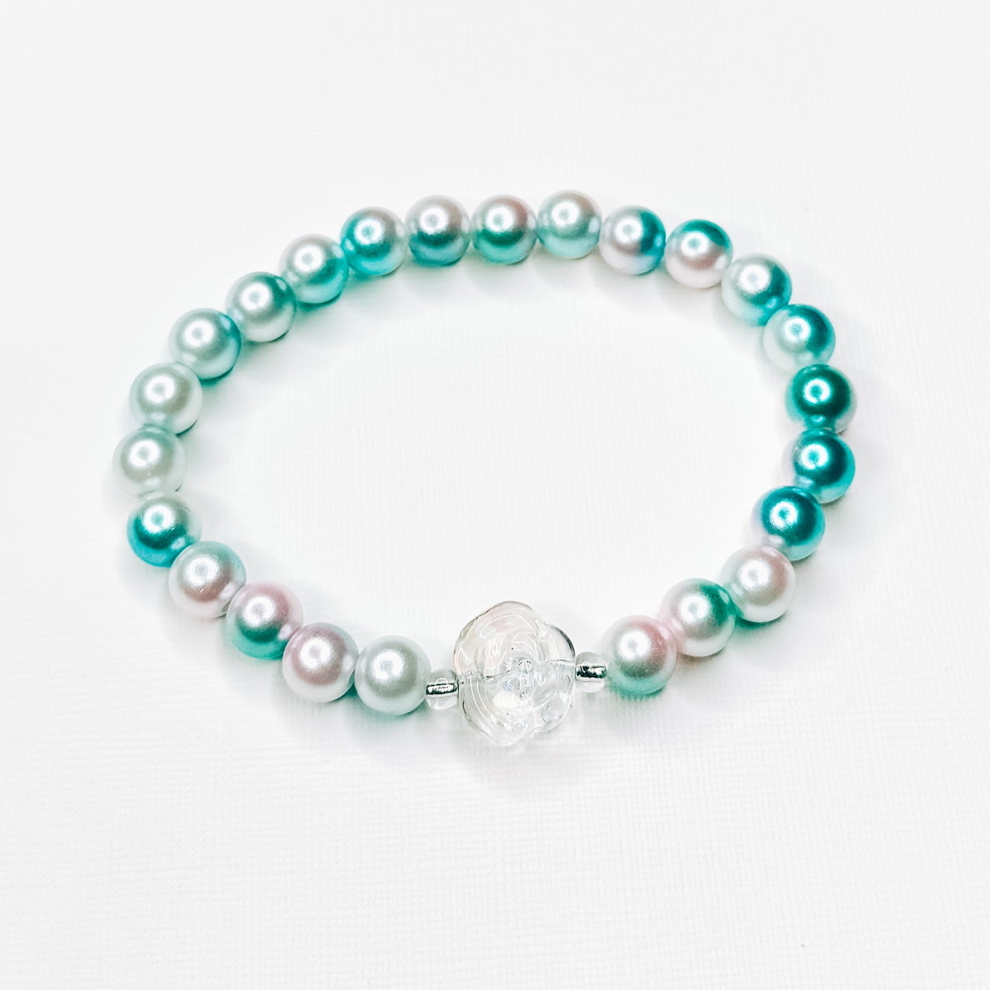 Clear Flower Charm Winter Pearl Bracelet