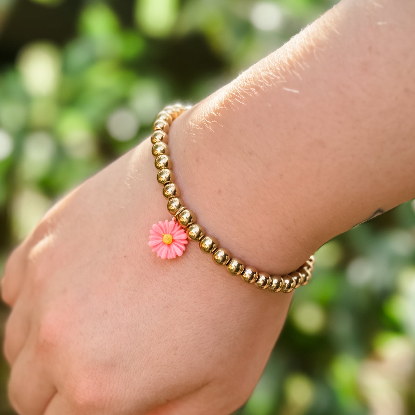 Pink Flower Charm Gold Beaded Bracelet